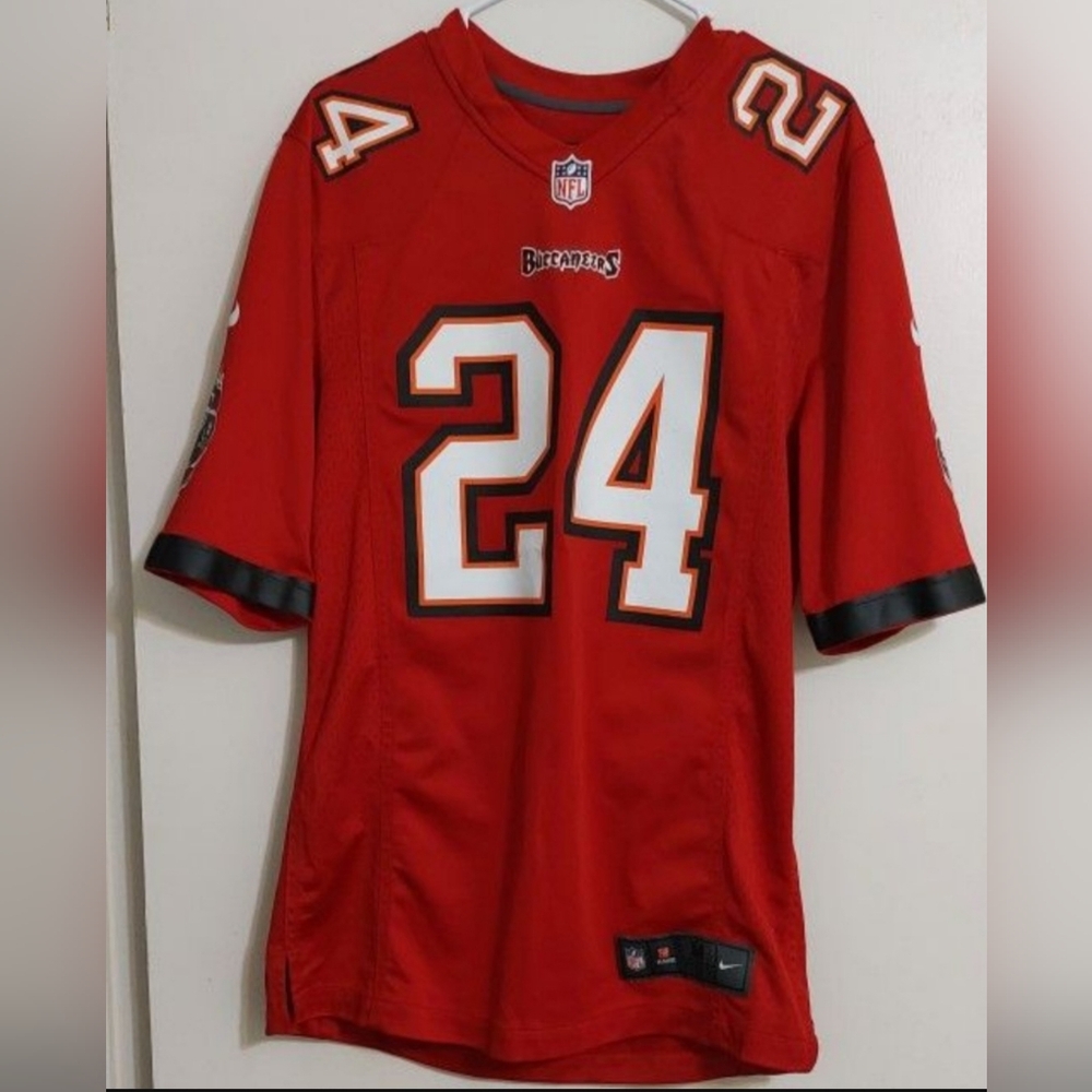 Darrelle Revis Buccaneer NFL On Field Jersey, Size  Medium